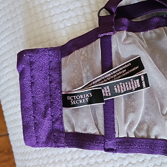 Victoria's Secret Very Sexy Unlined Plunge High Neck Purple Lace Bra 36DD NWOT - Picture 6 of 8